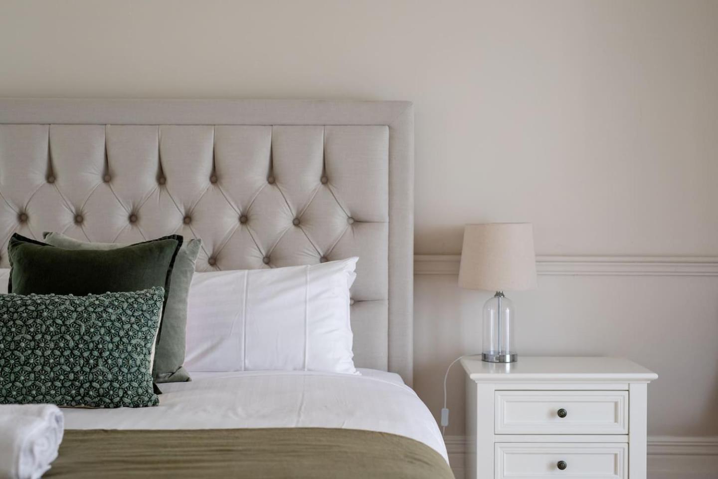 Elizabeth Elegance, Holiday home Launceston